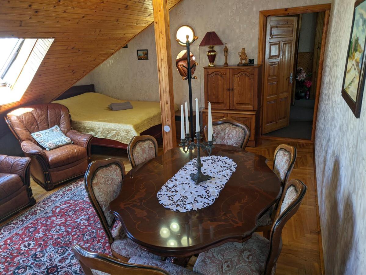 Guest House Nika - Cottages And Rooms In The Heart Of Palanga City Center Phòng bức ảnh